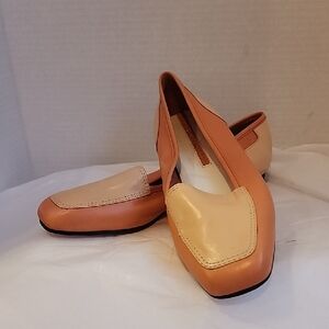 Enzo Angiolini Women's Two-Tone Tan and Cream Leather Loafers. 7M
